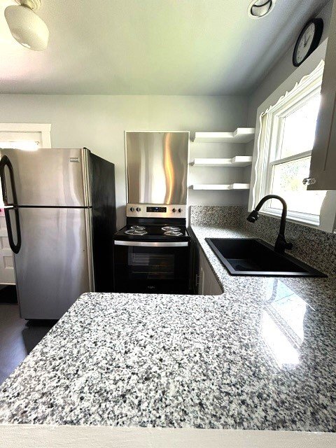 Building Photo - Charming 3-Bedroom South Nashville Rental with Hardwood Floors!
