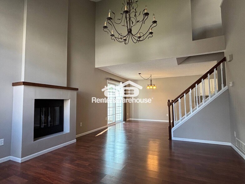 Building Photo - 12881 Echo Ln
