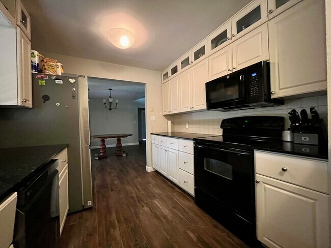 Building Photo - Beautiful 3/2 home in Mulberry!!