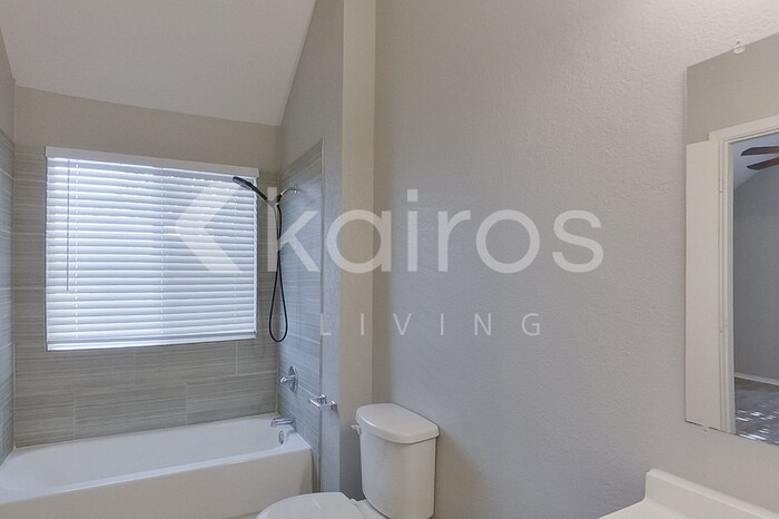 Building Photo - 11811 Asher Ln