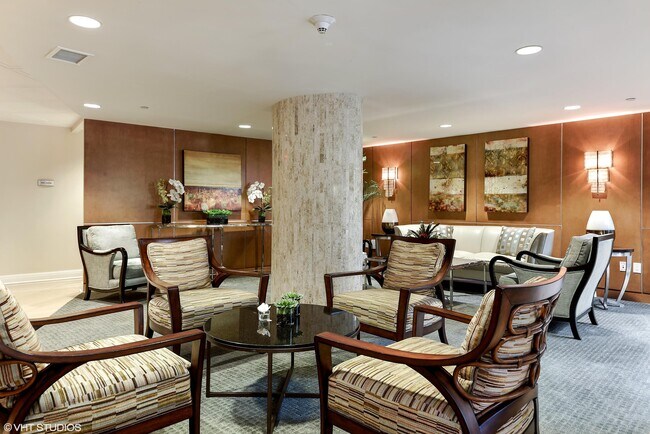 Building Photo - 3000 N Ocean Dr