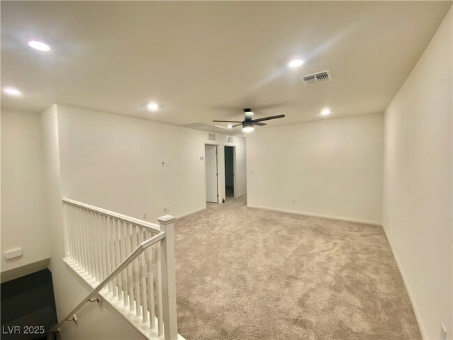 Building Photo - 5706 Holbeche St