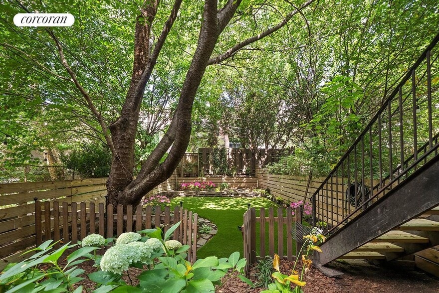 Primary Photo - 155 Bergen St