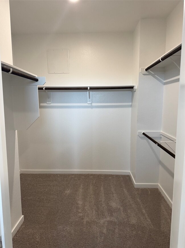 Building Photo - 2978 Pk Hl Ln