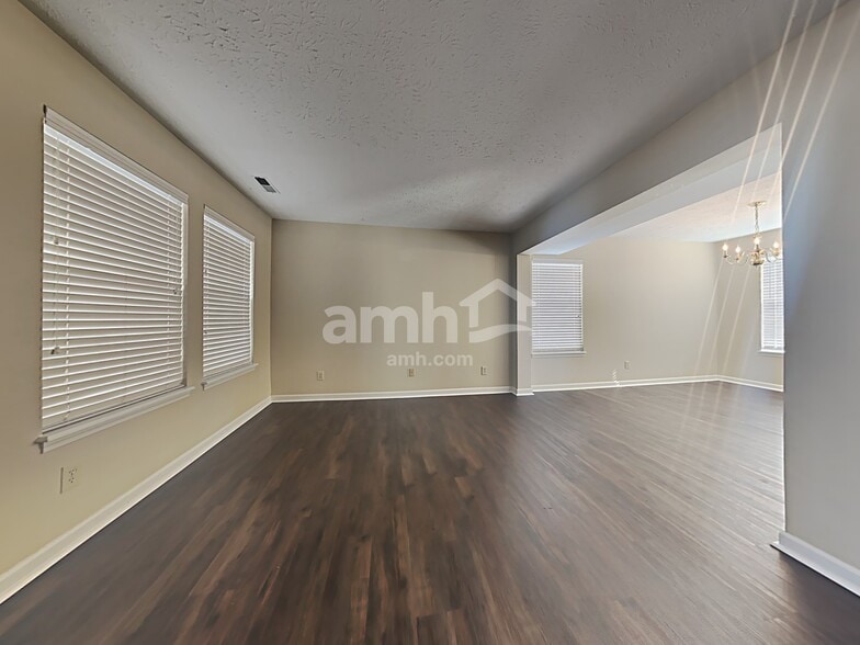 Building Photo - 19428 Amber Way