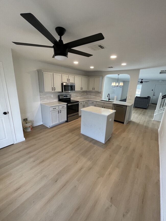 Building Photo - 6715 Gunlock Creek