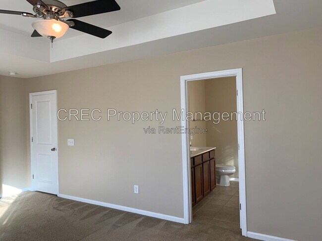 Building Photo - 1016 Bridlewood Farms Pkwy