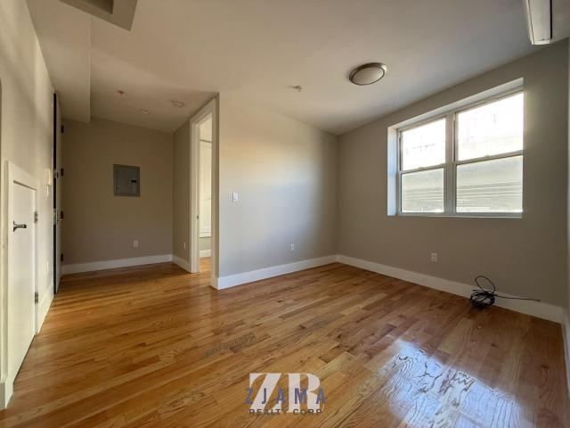 Primary Photo - 2 bedroom in BROOKLYN NY 11205