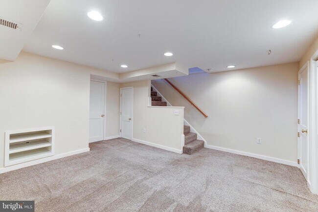 Building Photo - 2308 Mary Baldwin Dr