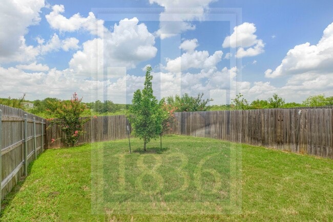 Building Photo - 7212 Sparkling Light Dr