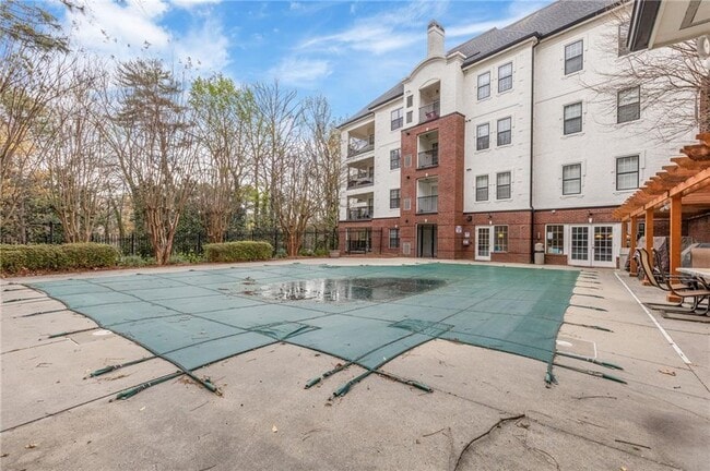 Building Photo - 3275 Lenox Rd NE