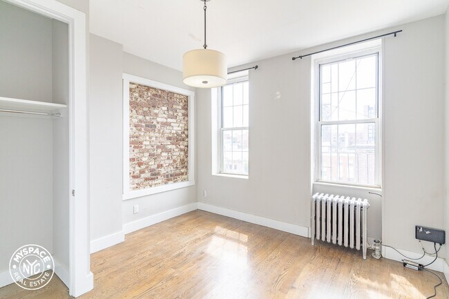 Building Photo - 38 Nostrand Ave.