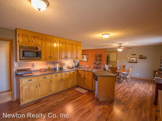 Building Photo - 25655 Watson Ln