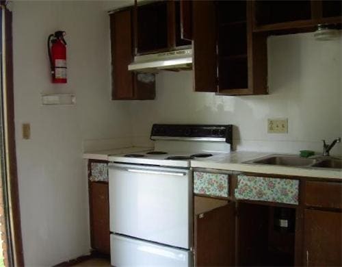 Building Photo - South Gate Arms Apts