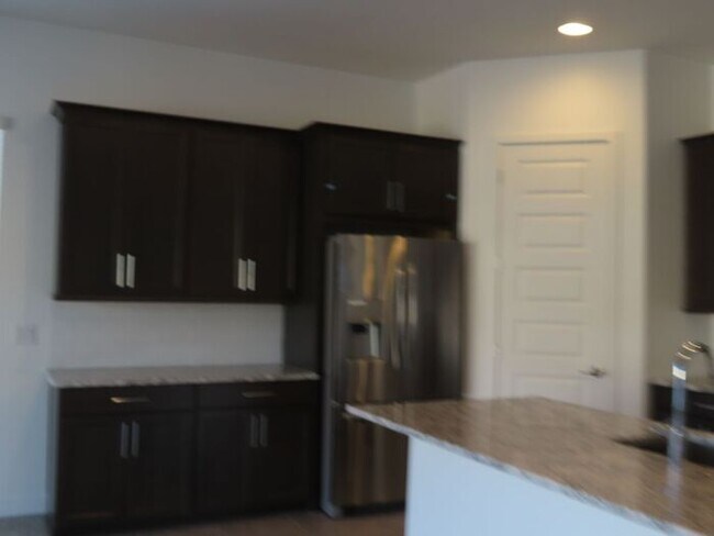 Building Photo - 4 Bedroom Plus Den and 3-car Garage in Mystic