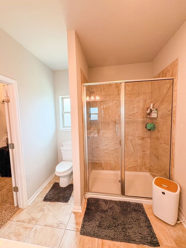 Building Photo - 7507 Park Meadow Dr