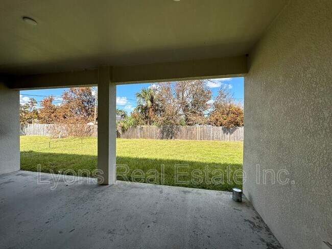 Building Photo - 18463 Van Nuys Cir