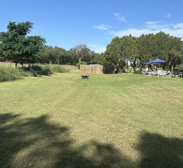 Area behind the pool - 38400 Interstate 10 W