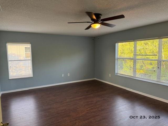 Building Photo - 413 Country Cottage Ln