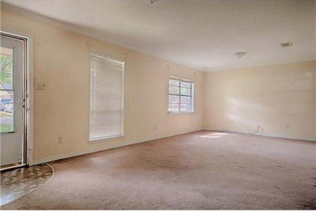 Building Photo - 154 Ben Dr
