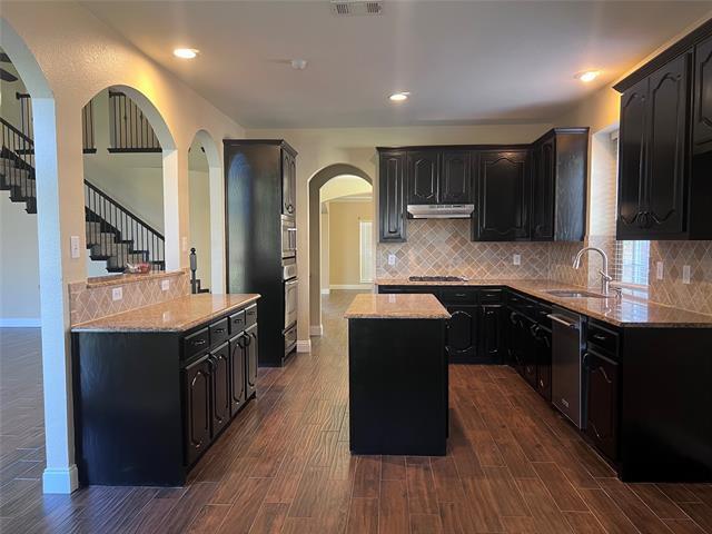 Building Photo - 8158 Painted Tree Tr