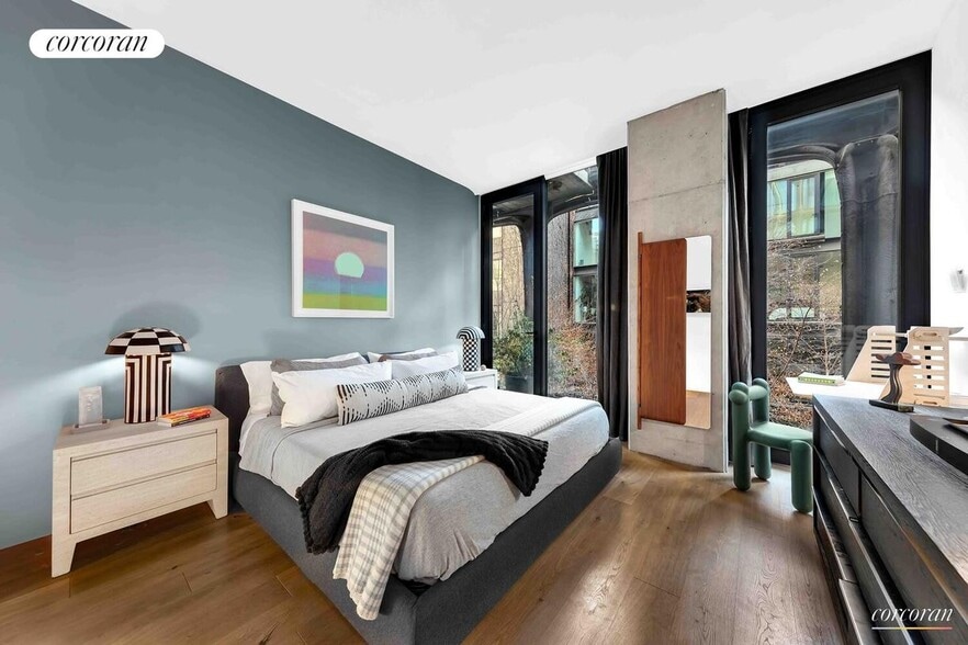 Building Photo - 325 W Broadway