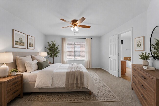 Building Photo - 2744 Woodspring Acres Dr