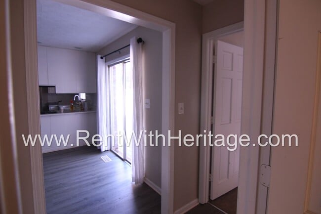 Building Photo - Charming Newly Renovated 3bd/ 2ba/ Gorgeou...