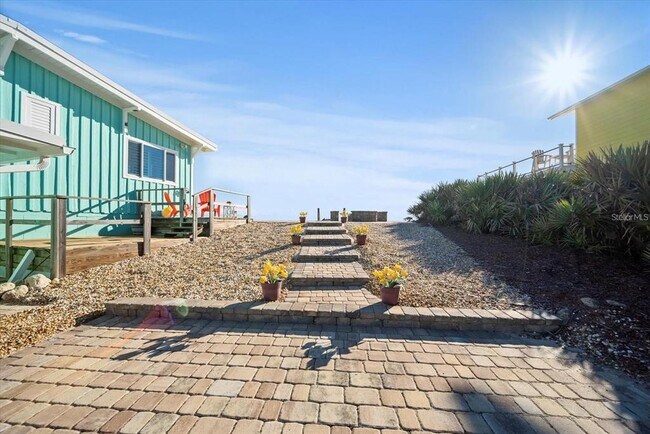 Building Photo - 3161 N Ocean Shore Blvd