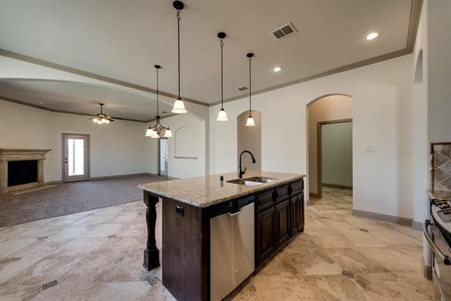 Building Photo - 1328 River Oak Ln