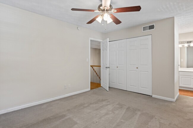 Building Photo - 3691 Essex Ave
