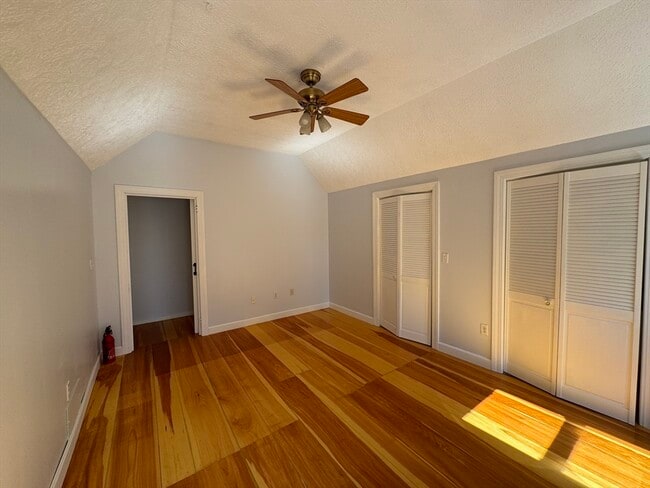 Building Photo - 8 Elmwood St