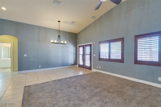 Building Photo - 2255 Double Tree Ave