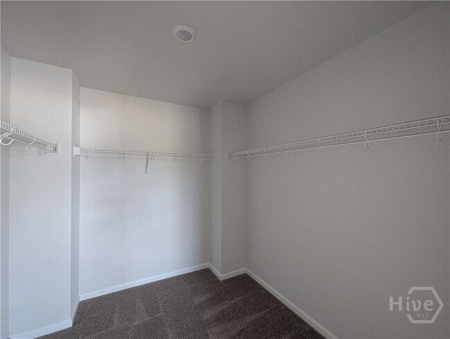 Building Photo - 115 Stillhouse Dr
