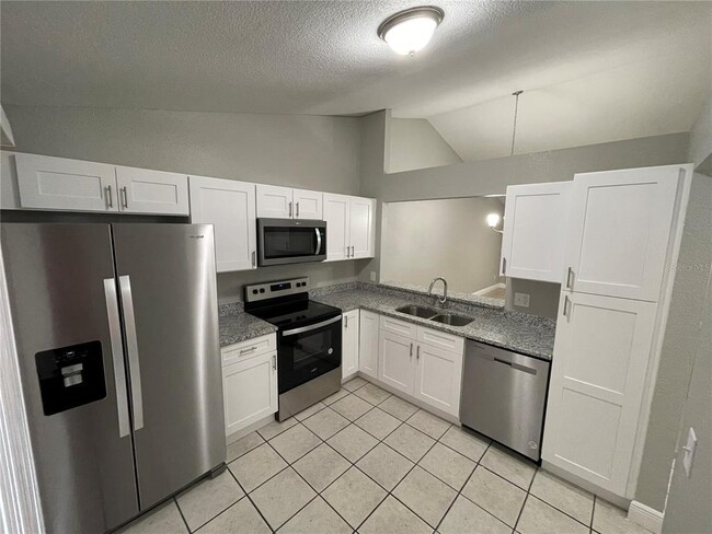 Building Photo - 12146 Sandal Creek Way