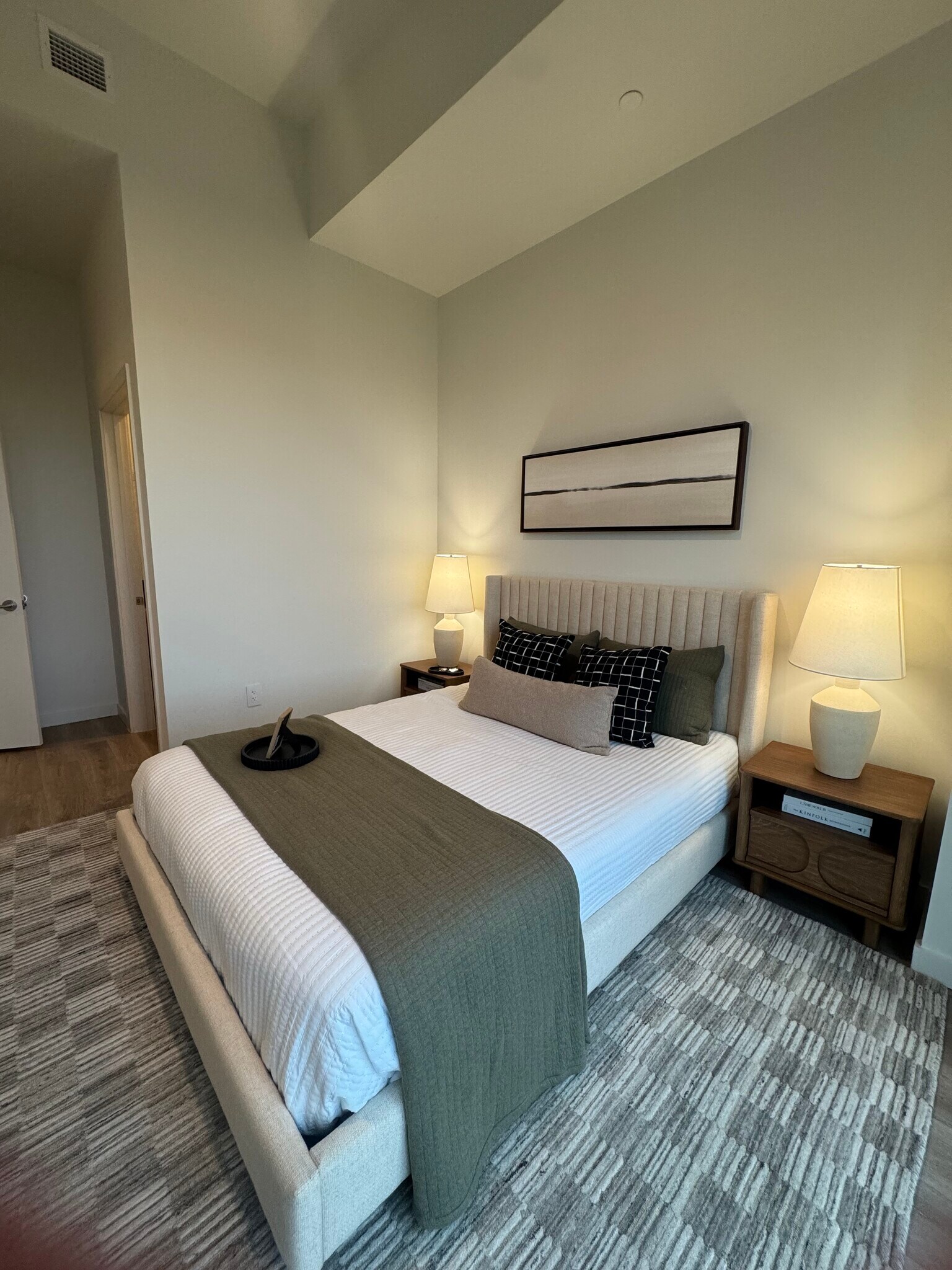 Building Photo - 95 NW 30th Ave