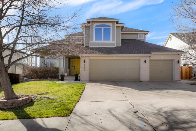 Primary Photo - Robb Way