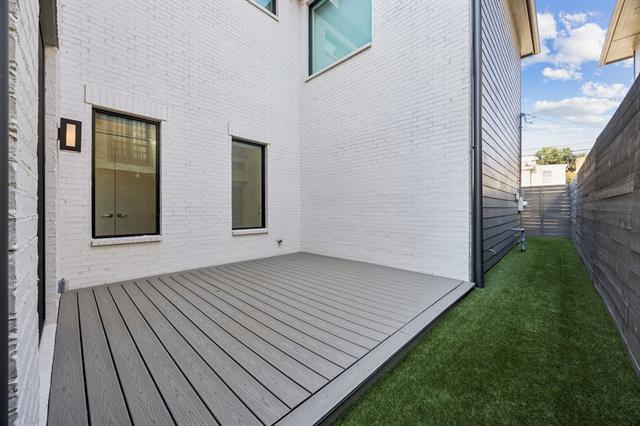 Building Photo - 3672 Asbury St