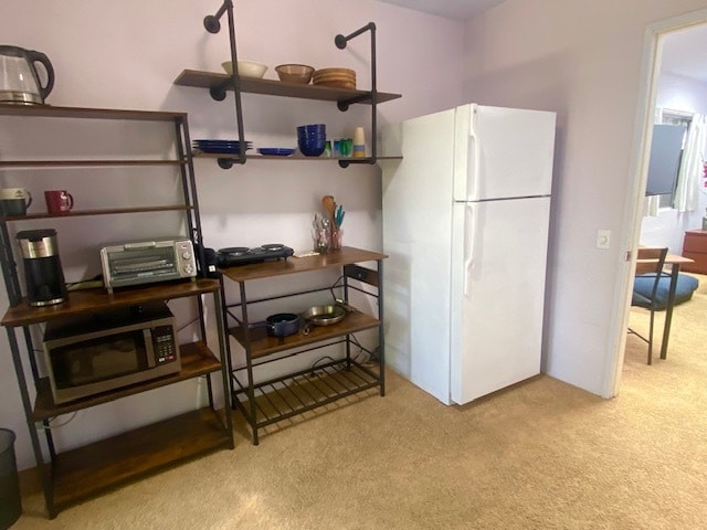 Entry room/kitchenette/office - 310 N Lima St