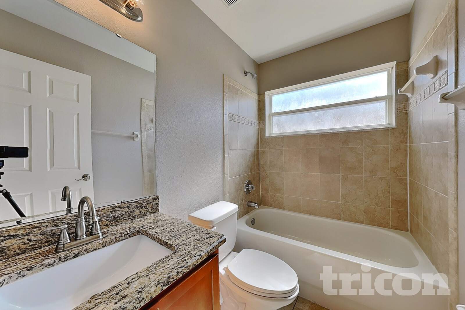 Building Photo - 10752 Carloway Hills Dr