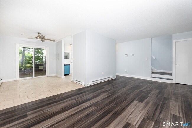 Building Photo - 37 Enfield St
