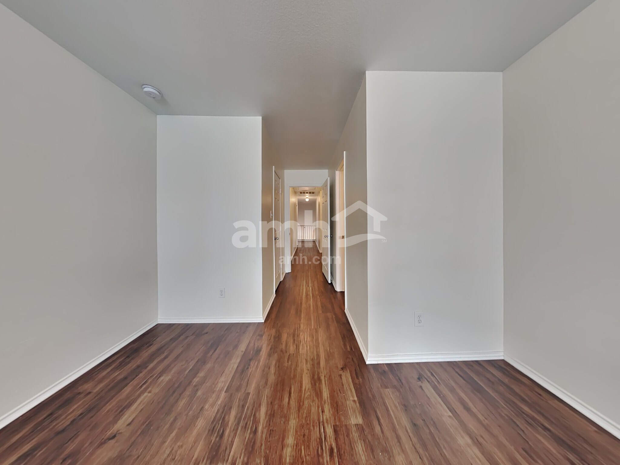 Building Photo - 1626 Wildflower Dr