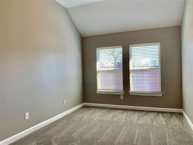 Building Photo - 8302 Kerrington Glen Dr