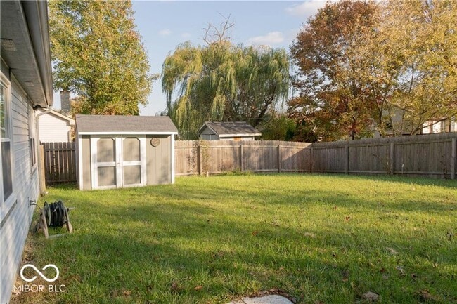 Building Photo - 12403 E 75th St