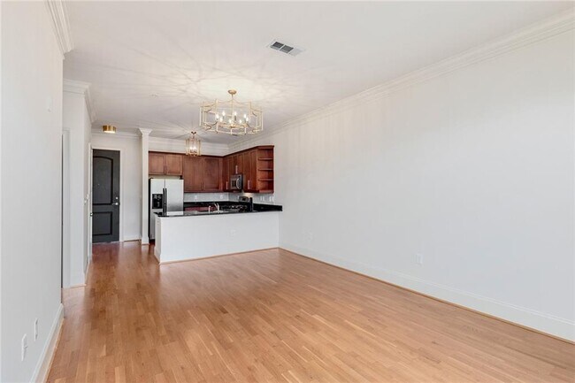 Building Photo - 1055 Piedmont Ave NE