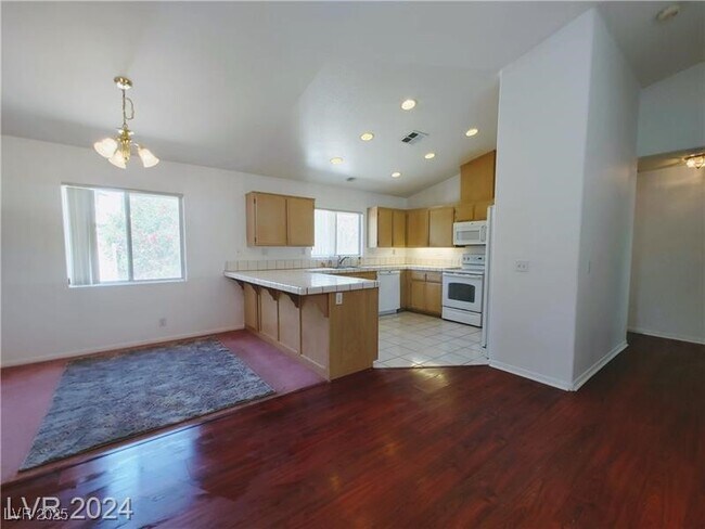 Building Photo - 5610 Bridger St