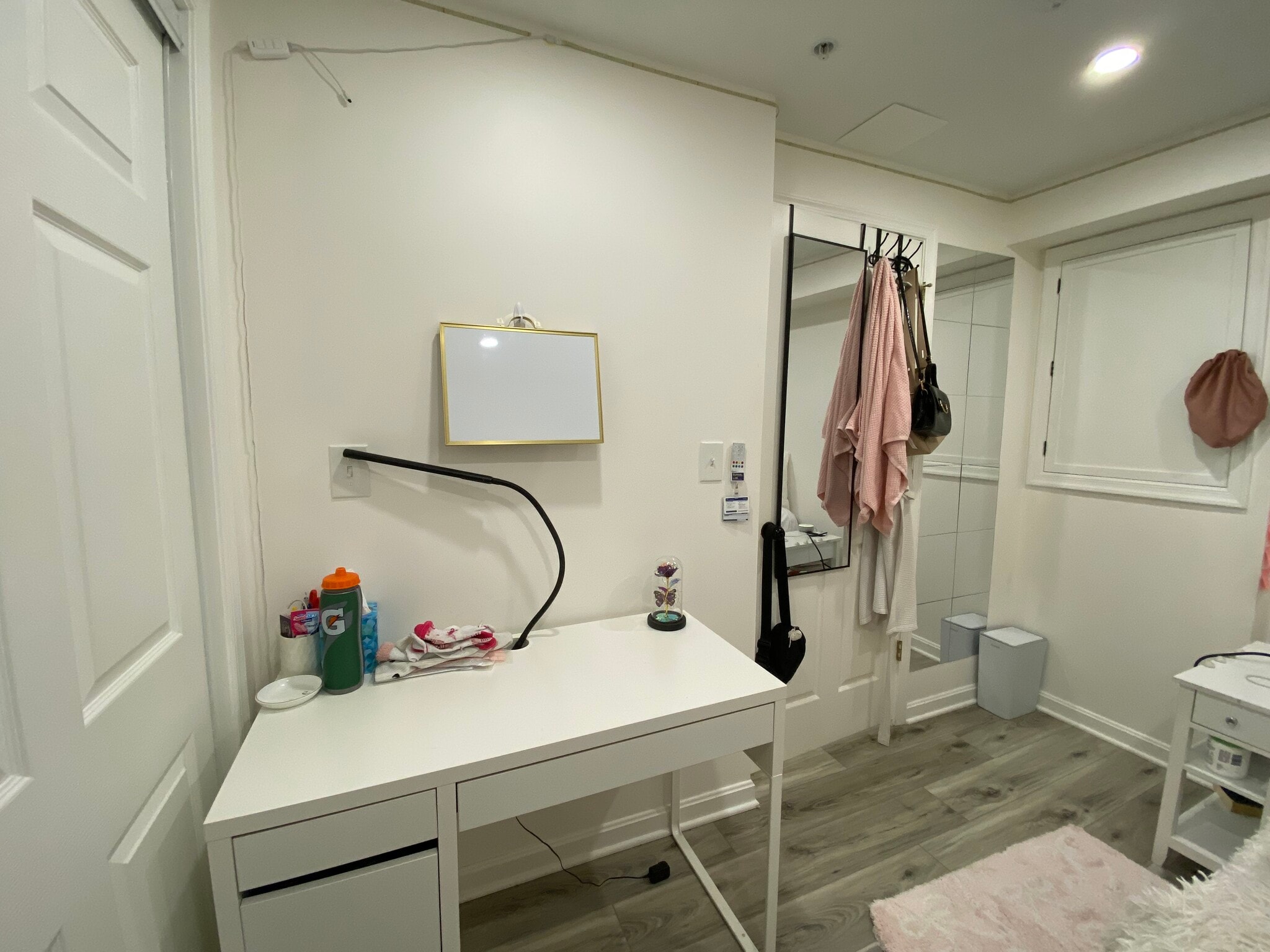 Building Photo - 1327 Belmont St NW