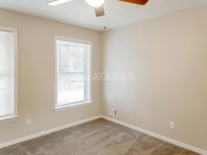 Building Photo - 1120 Womrath Rd