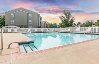 Building Photo - Summerdale Apartments