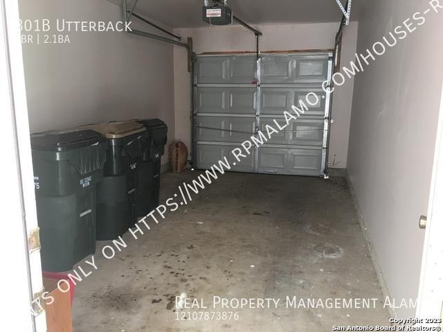 Building Photo - 301B Utterback-